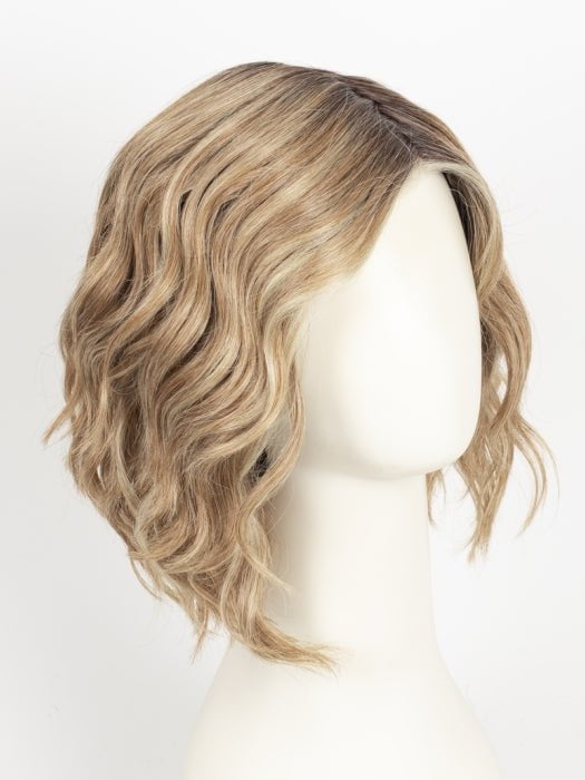 Beaming Beauty | Synthetic Lace Front Wig (Mono Part)