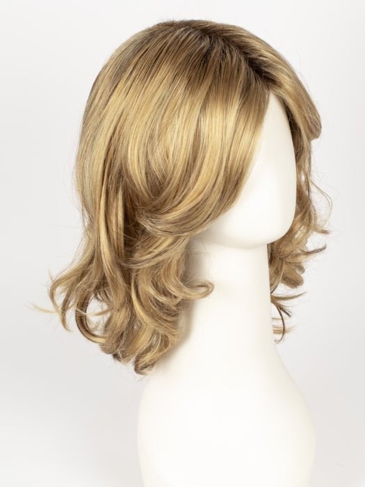 Carrie | Synthetic Wig (Basic Cap)