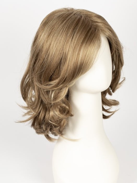 Carrie | Synthetic Wig (Basic Cap)